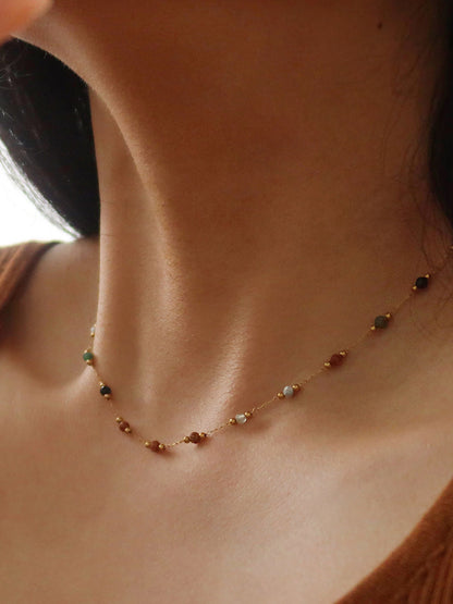 Renkli Boncuklu Zincir Kolye