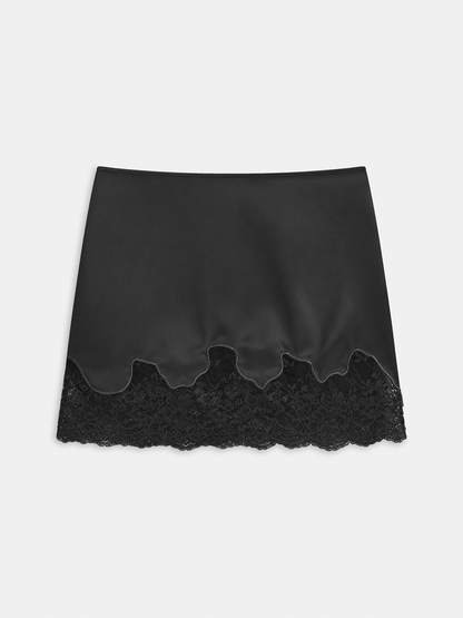 Dantel Detaylı Saten Mini Etek